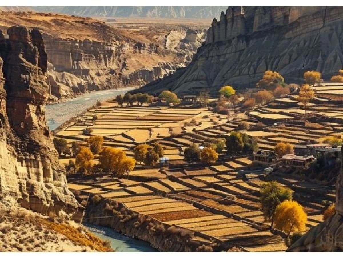 Upper Mustang Trek – Journey to Nepal’s Forbidden Kingdom