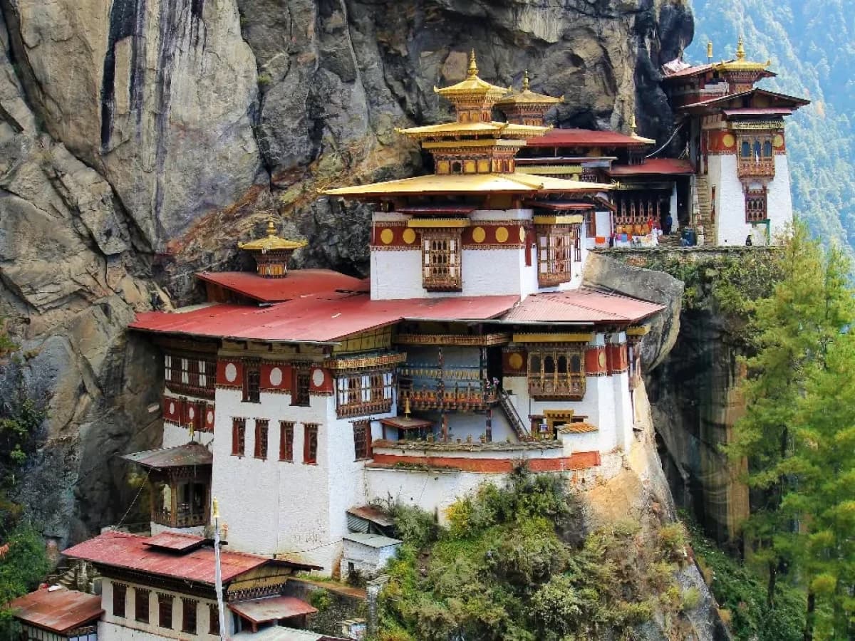 Bhutan Dragon Kingdom Tour