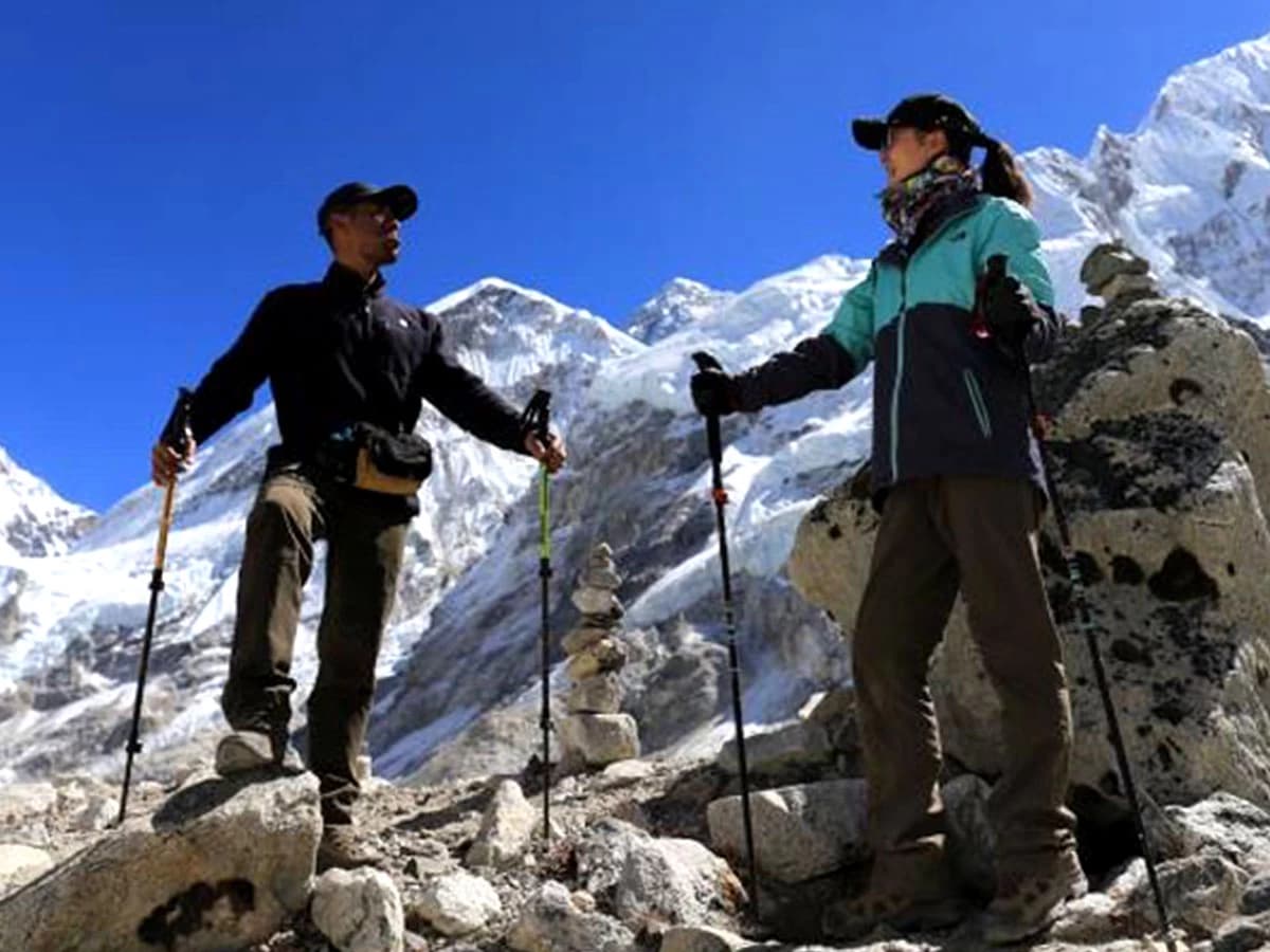 Everest Base Camp Trek 14 Days at Kala Patthar