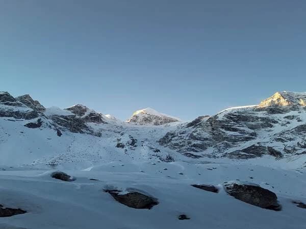 Manaslu Circuit and Tsum valley trek