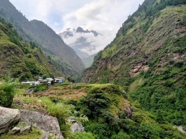 Manaslu Circuit Trek 14 Days