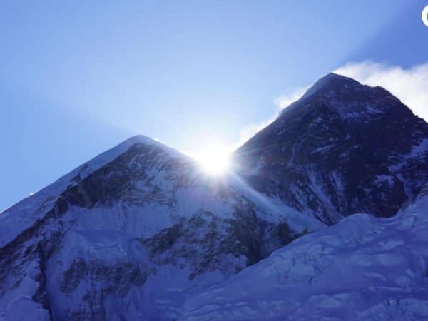 Renjo La Pass Gokyo Lakes
